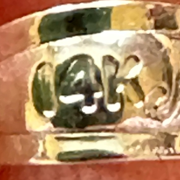 Elegant 14k white gold Angel Pendant - Picture 4 of 5